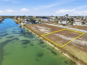 HERNANDO BEACH FL Property