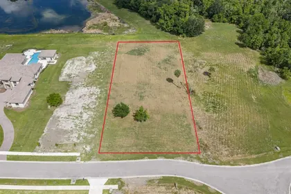 LITHIA FL Property