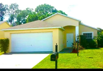 AUBURNDALE FL Home