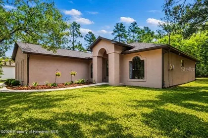 WEEKI WACHEE FL Home