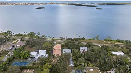 DUNEDIN FL Home