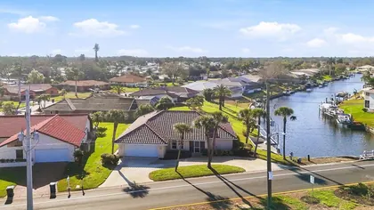 ENGLEWOOD FL Home