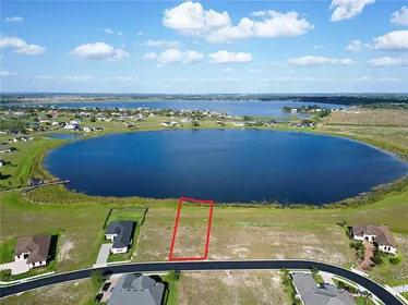 AUBURNDALE FL Property
