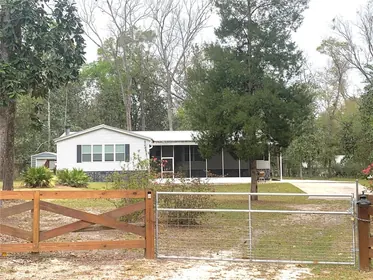 CHIEFLAND FL Home