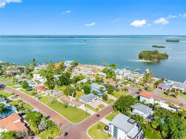 DUNEDIN FL Home