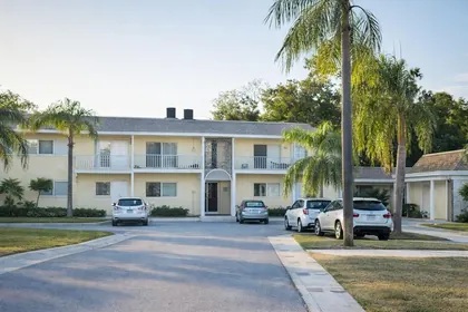 BELLEAIR BLUFFS FL Home
