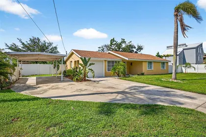 RUSKIN FL Home