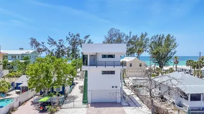HOLMES BEACH FL Home