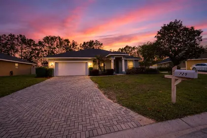 EAGLE LAKE FL Home