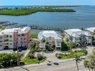 ENGLEWOOD FL Home