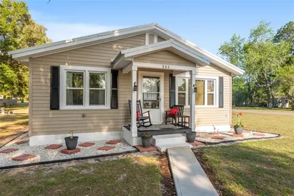 CHIEFLAND FL Home