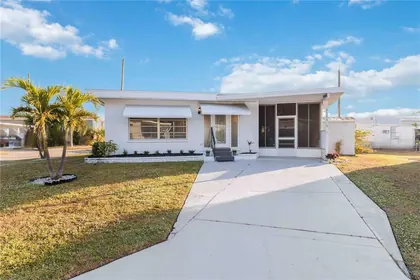 ELLENTON FL Home