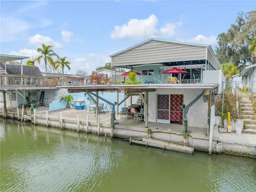 OAK HILL FL Home