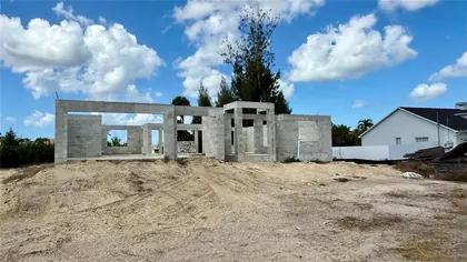 CAPE CORAL FL Home