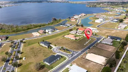 AUBURNDALE FL Property
