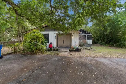 THONOTOSASSA FL Home