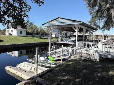 GENEVA FL Home