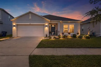 GROVELAND FL Home
