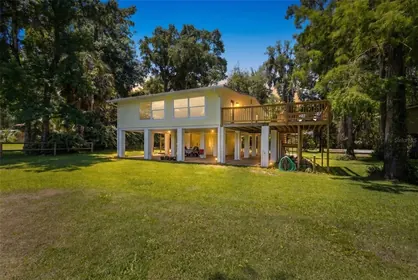 CHIEFLAND FL Home