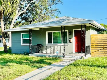 ST PETERSBURG FL Home