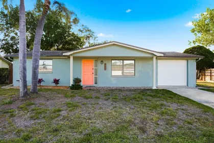 HOLIDAY FL Home