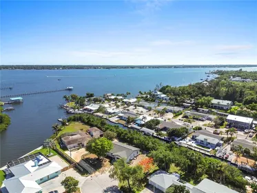 PALMETTO FL Home