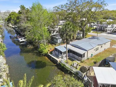 WEEKI WACHEE FL Home