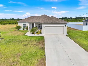 AVON PARK FL Home
