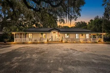 CHIEFLAND FL Home