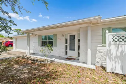 HOLIDAY FL Home