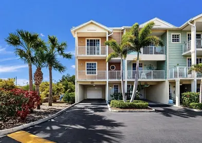 RUSKIN FL Home