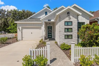 NEWBERRY FL Home