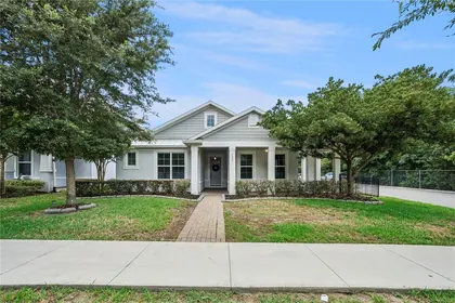 OAKLAND FL Home