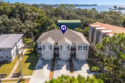 Valparaiso FL Home