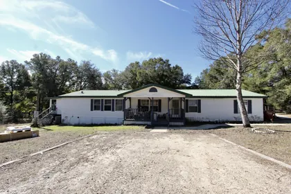 Laurel Hill FL Home