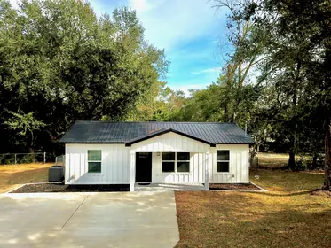 DeFuniak Springs FL Home