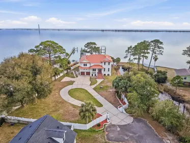 Mary Esther FL Home