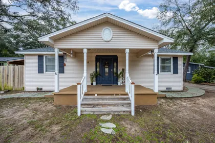 Valparaiso FL Home