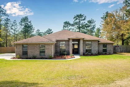 Laurel Hill FL Home