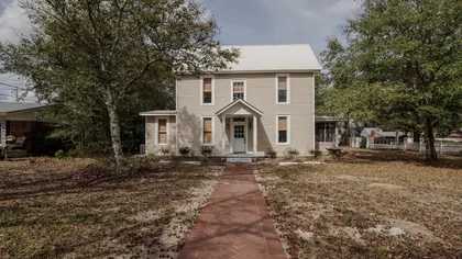 DeFuniak Springs FL Home