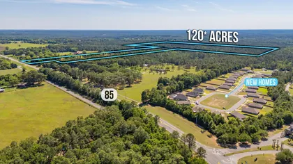 Laurel Hill FL Property