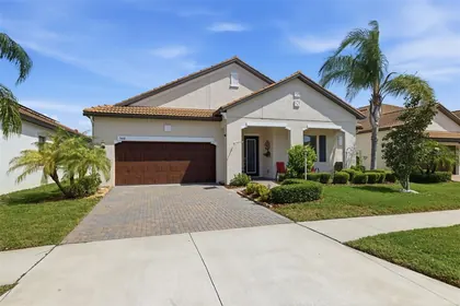 WIMAUMA FL Home