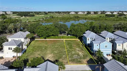 REUNION FL Property