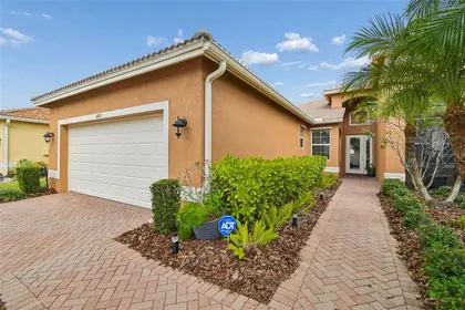 WIMAUMA FL Home