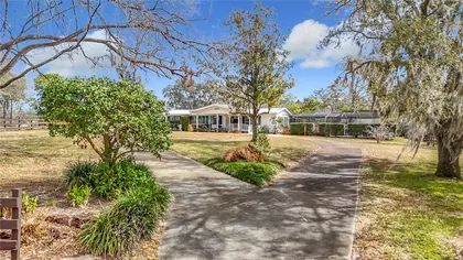 WEEKI WACHEE FL Home