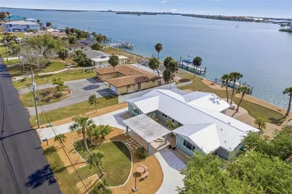 ENGLEWOOD FL Home
