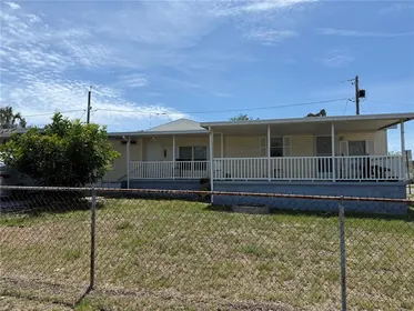 HOLIDAY FL Home