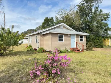 AUBURNDALE FL Home