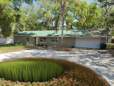FRUITLAND PARK FL Home