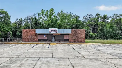 LEESBURG FL Property